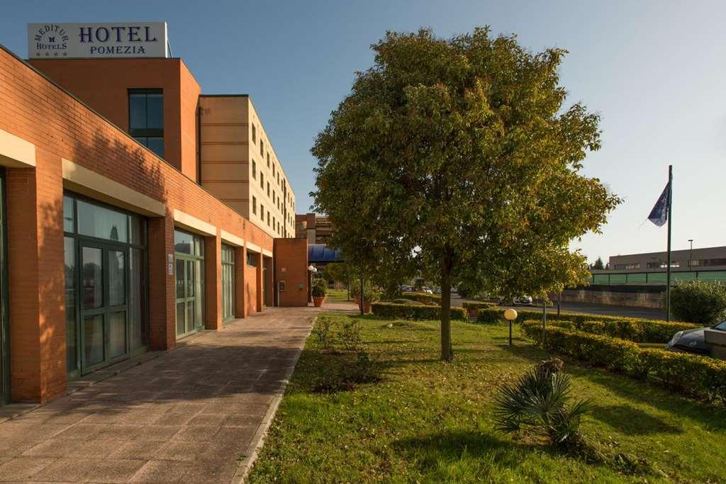 Meditur Hotel Pomezia Buitenkant foto