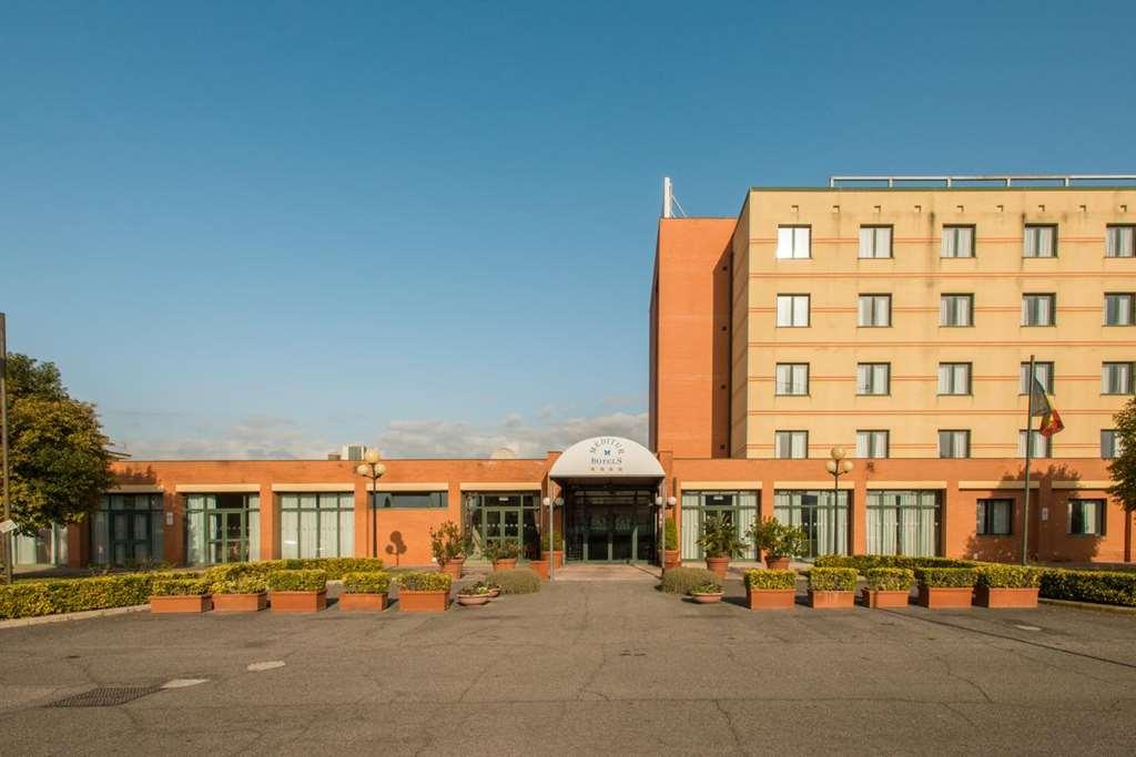 Meditur Hotel Pomezia Buitenkant foto