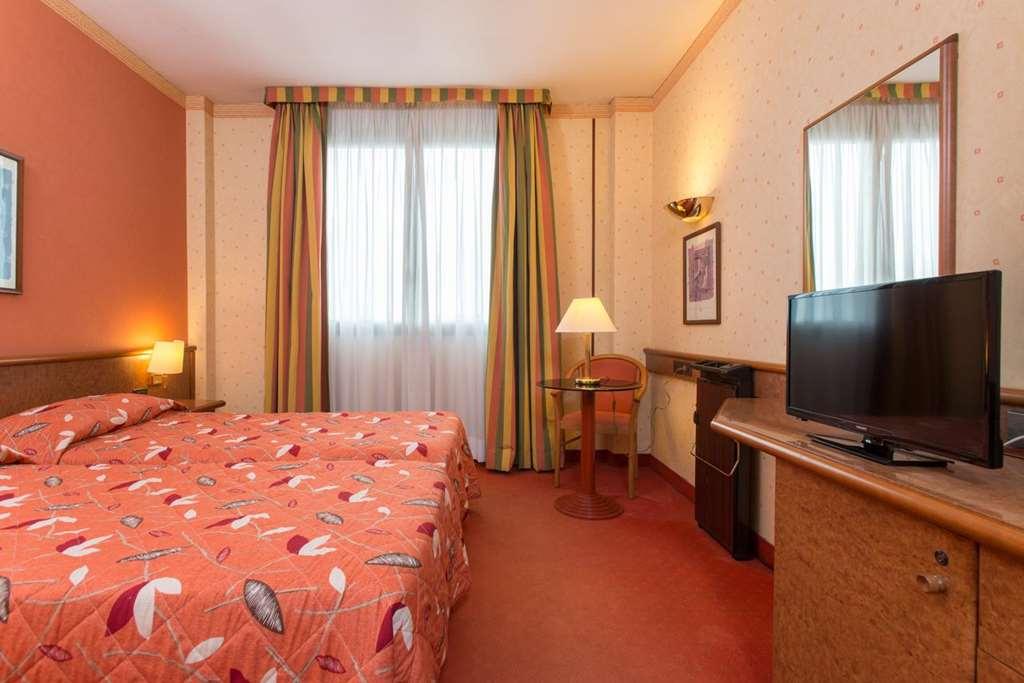 Meditur Hotel Pomezia Kamer foto